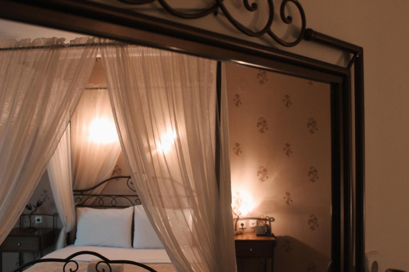 Enastron Hotel Loutraki  Luaran gambar