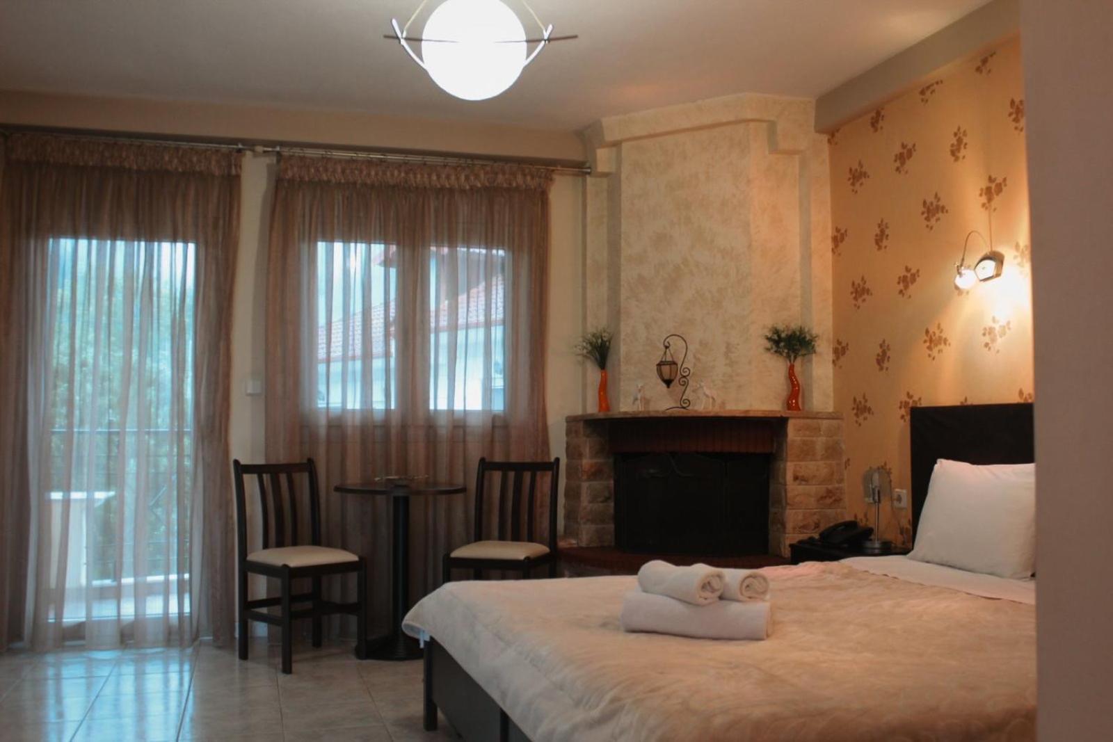 Enastron Hotel Loutraki  Luaran gambar